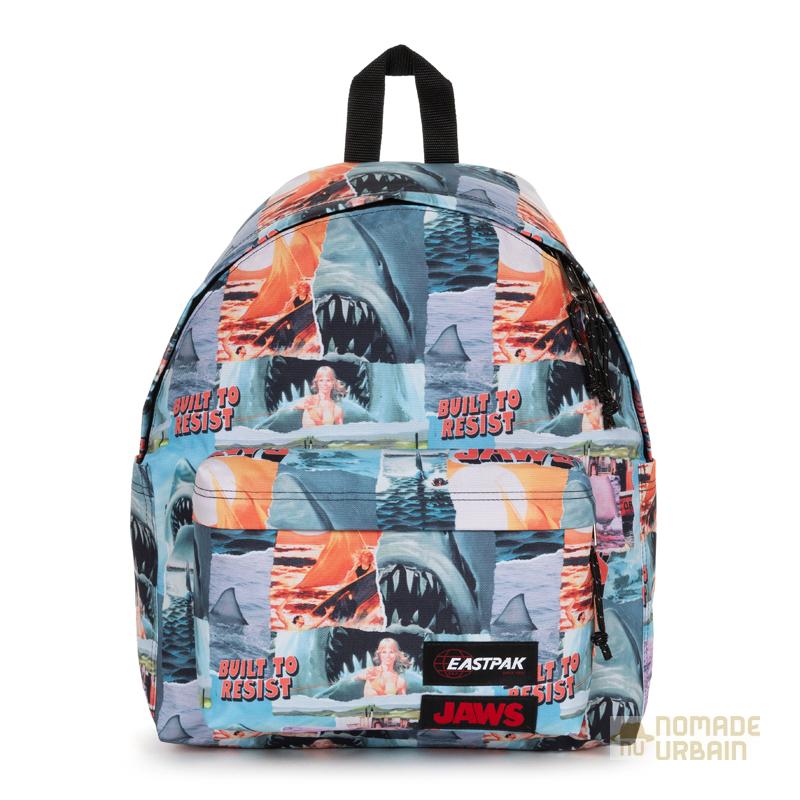 Jaws x Eastpak : La collection de sacs à sortir des crocs de requins