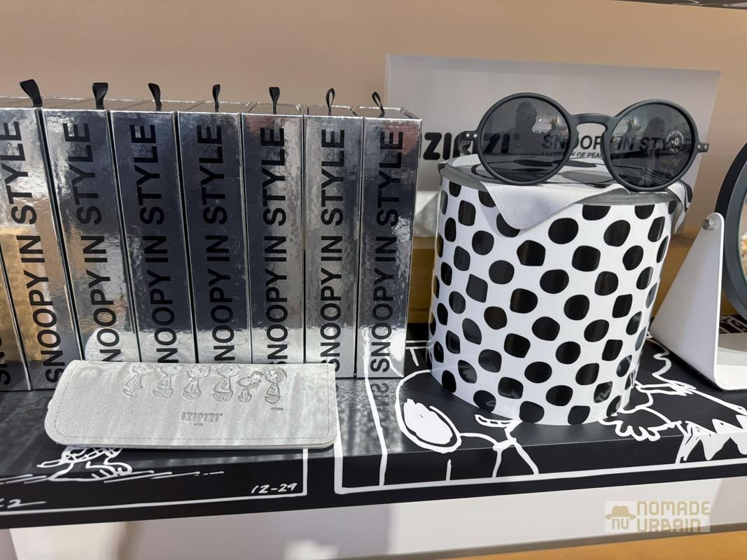 Snoopy in Style : Le beagle qui met la mode à ses pieds s'expose à Paris