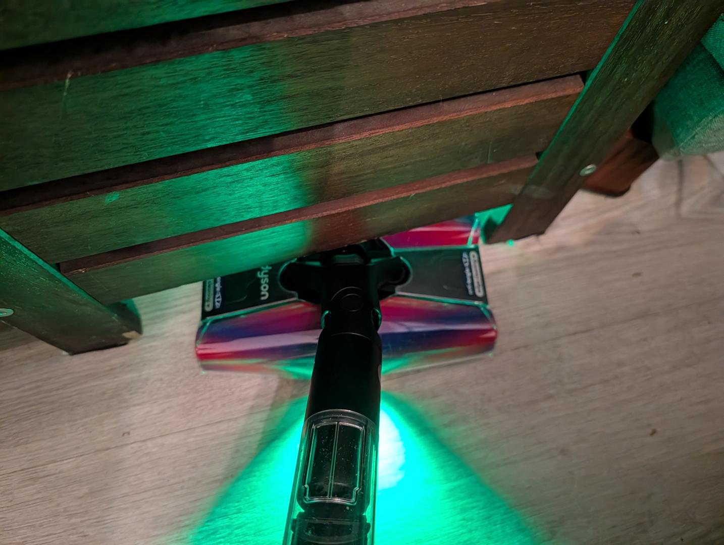 Ergonomie du Dyson PencilVac : de l'art du balai