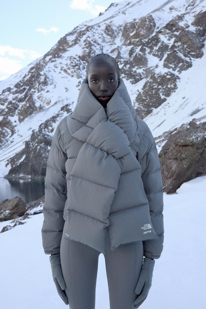 The North Face x SKIMS Parka Croisée Nuptse : L'icône réinventée 6 pièces chaudes fashion pour affronter l'hiver