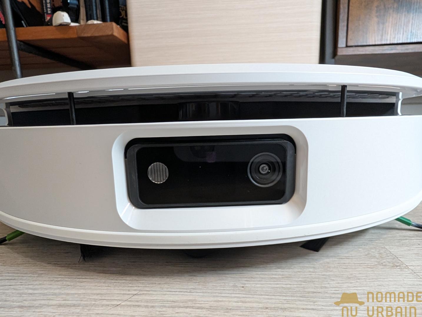 Technologies embarquées du iRobot Roomba 705 Max : laser et caméra aux commandes